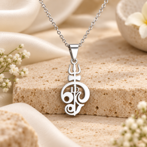 Tamil Om ve Trishul Figürlü Kolye – Altın ve Gümüş Renk Seçenekli