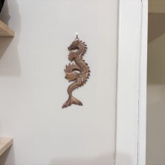 Ejderha İşlemeli Ahşap Duvar Süsü Asmalı 22 cm