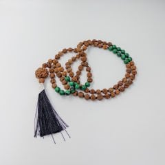 Malakit Taşlı 108li Rudraksha Kolye (Farklı Boyutlar)