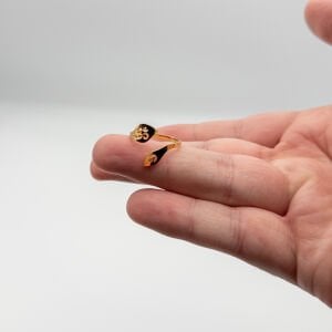 Om Sembollü Ayarlanabilir Çelik Kadın Yüzüğü (2 Renk)