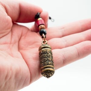 Om Mani Padme Hum Vintage Bronz Anahtarlık