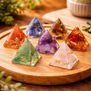 7li Kristal Orgonit Piramit Seti